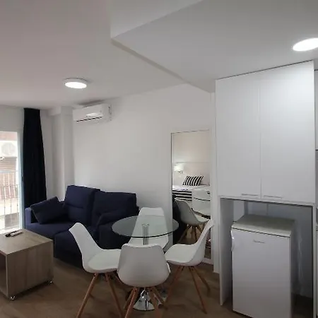 La Mar Apts ホテル 2*